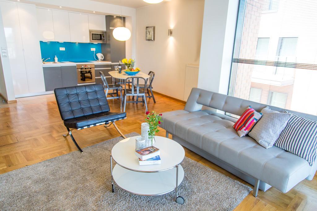 Modern Apartment In City Center Красков Екстериор снимка