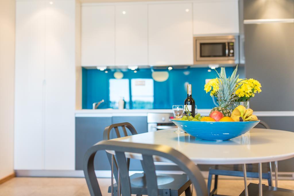 Modern Apartment In City Center Красков Екстериор снимка
