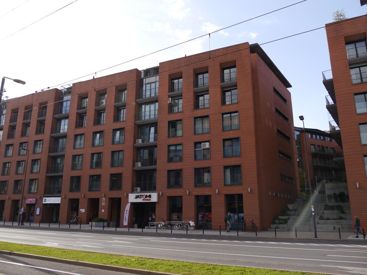 Modern Apartment In City Center Красков Екстериор снимка